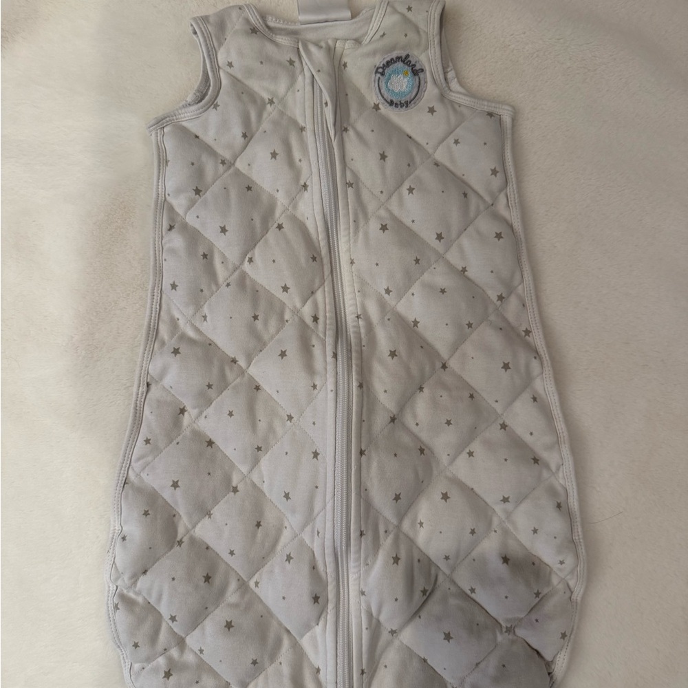 Dreamland Baby Sleep Sack – 0–6 Months (8–16 lbs)